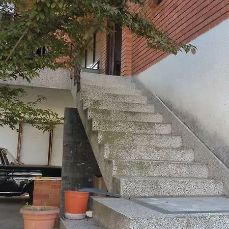 Maja * Üsküp