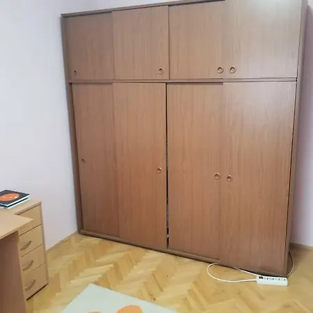 Maja * Üsküp